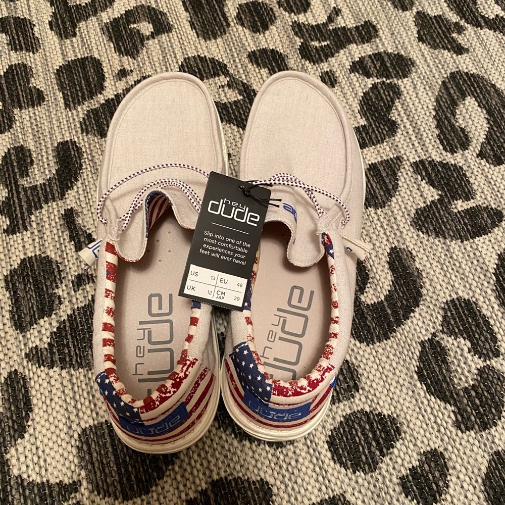 Men’s Wally Patriotic Hey Dude